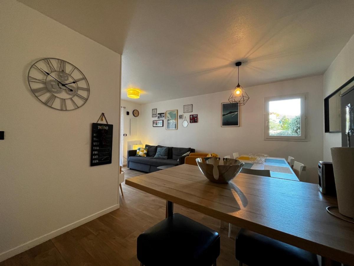 Bel Appartement T3 Avec Jardin, Piscine Et Parking, Proche Plage A Hendaye - Fr-1-239-739 エクステリア 写真
